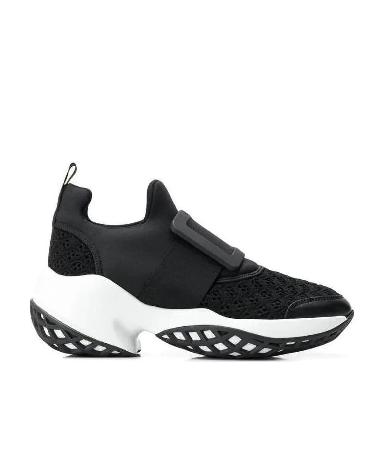 Viv' Run Covered Buckle Sneakers