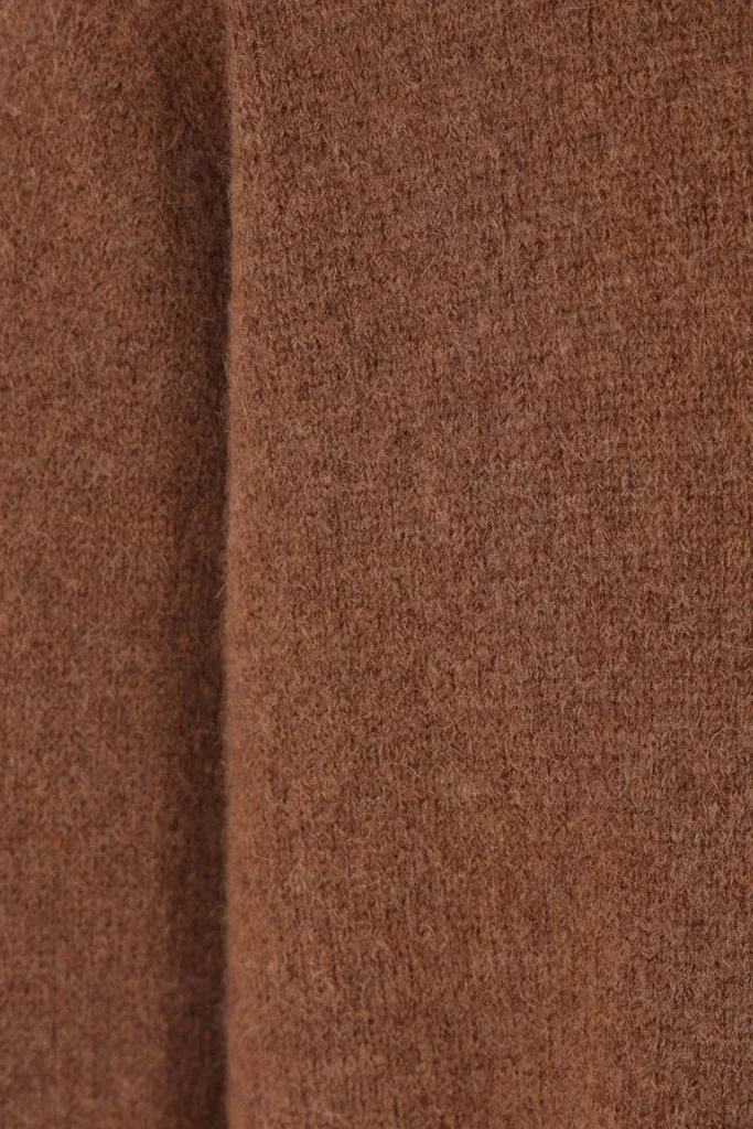 Round Neck Sweater