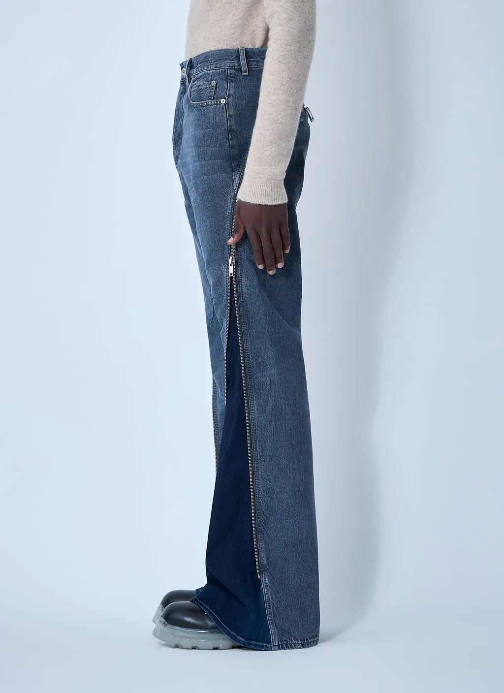 Bolan Banana Zip-Detail Jeans