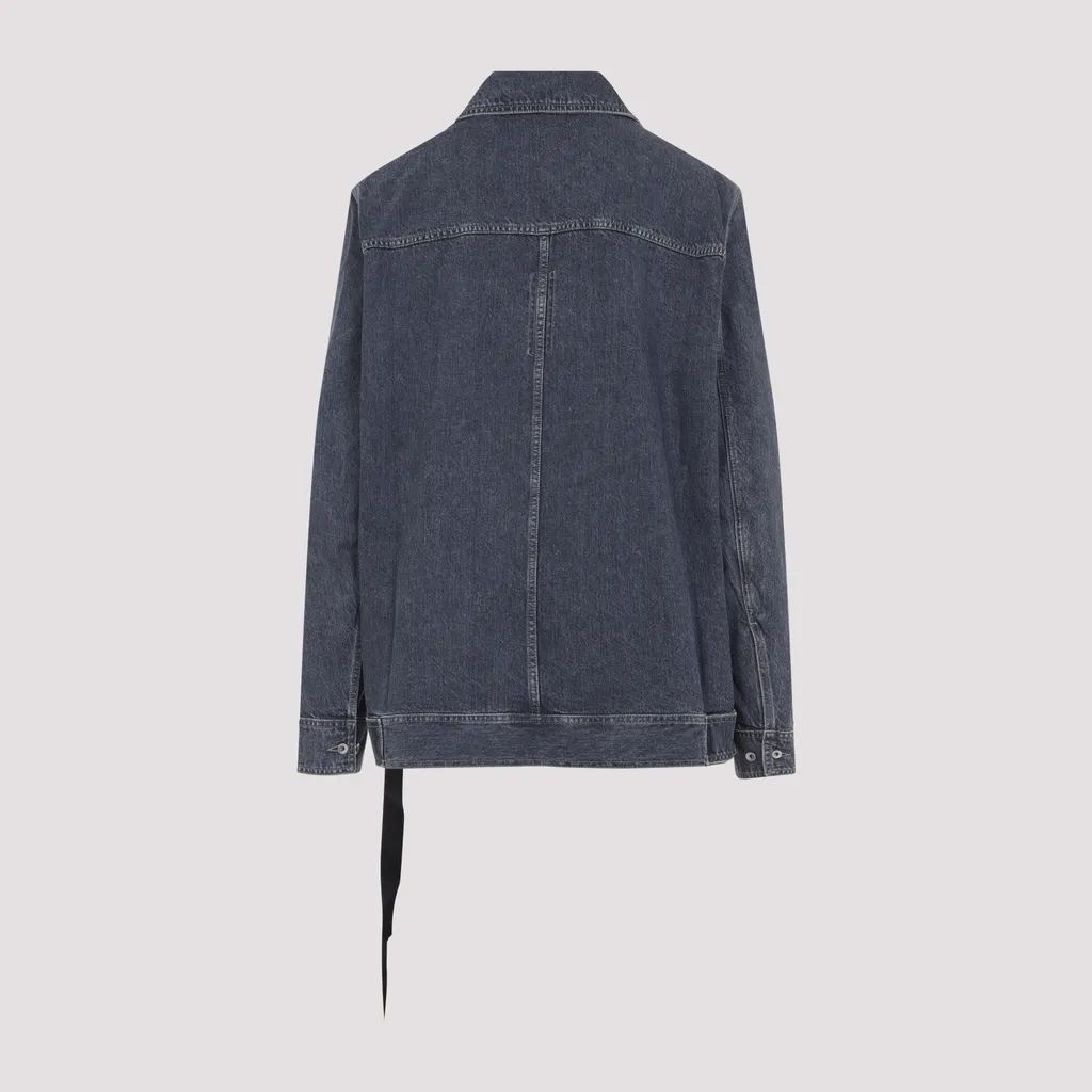 Button-Fastening Denim Jacket