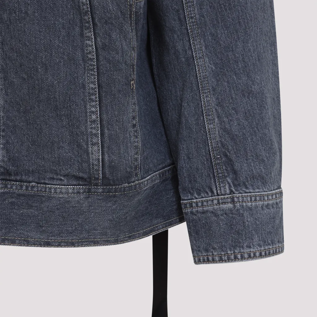 Button-Fastening Denim Jacket