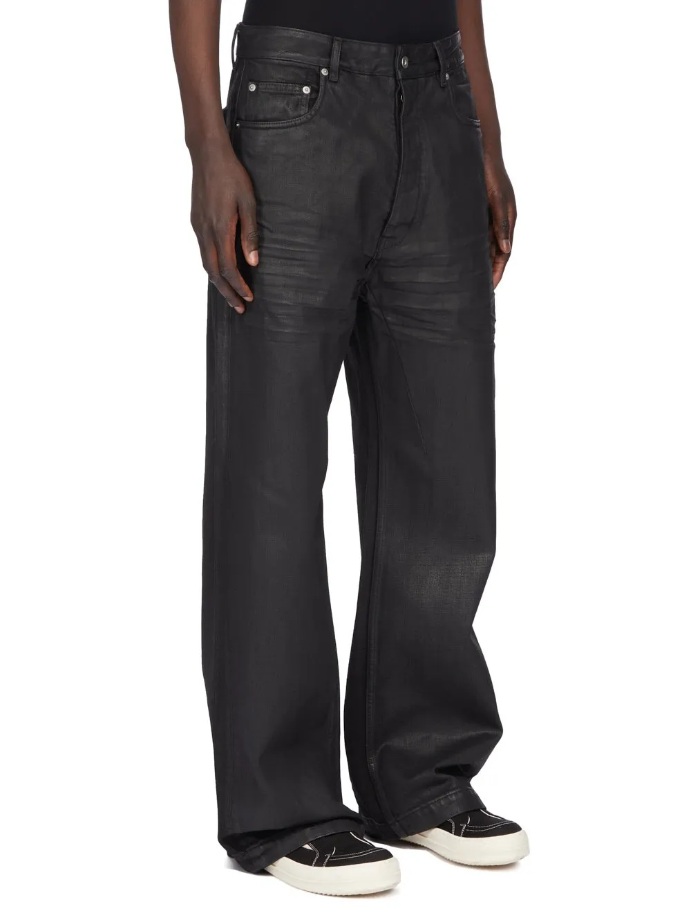 Buttoned Wide Leg Jeans