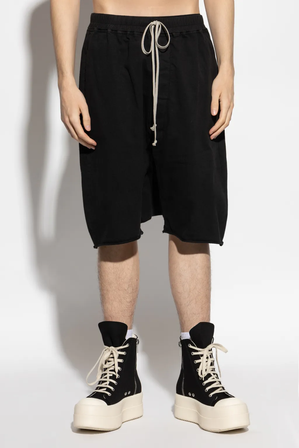 Drawstring Pod Shorts