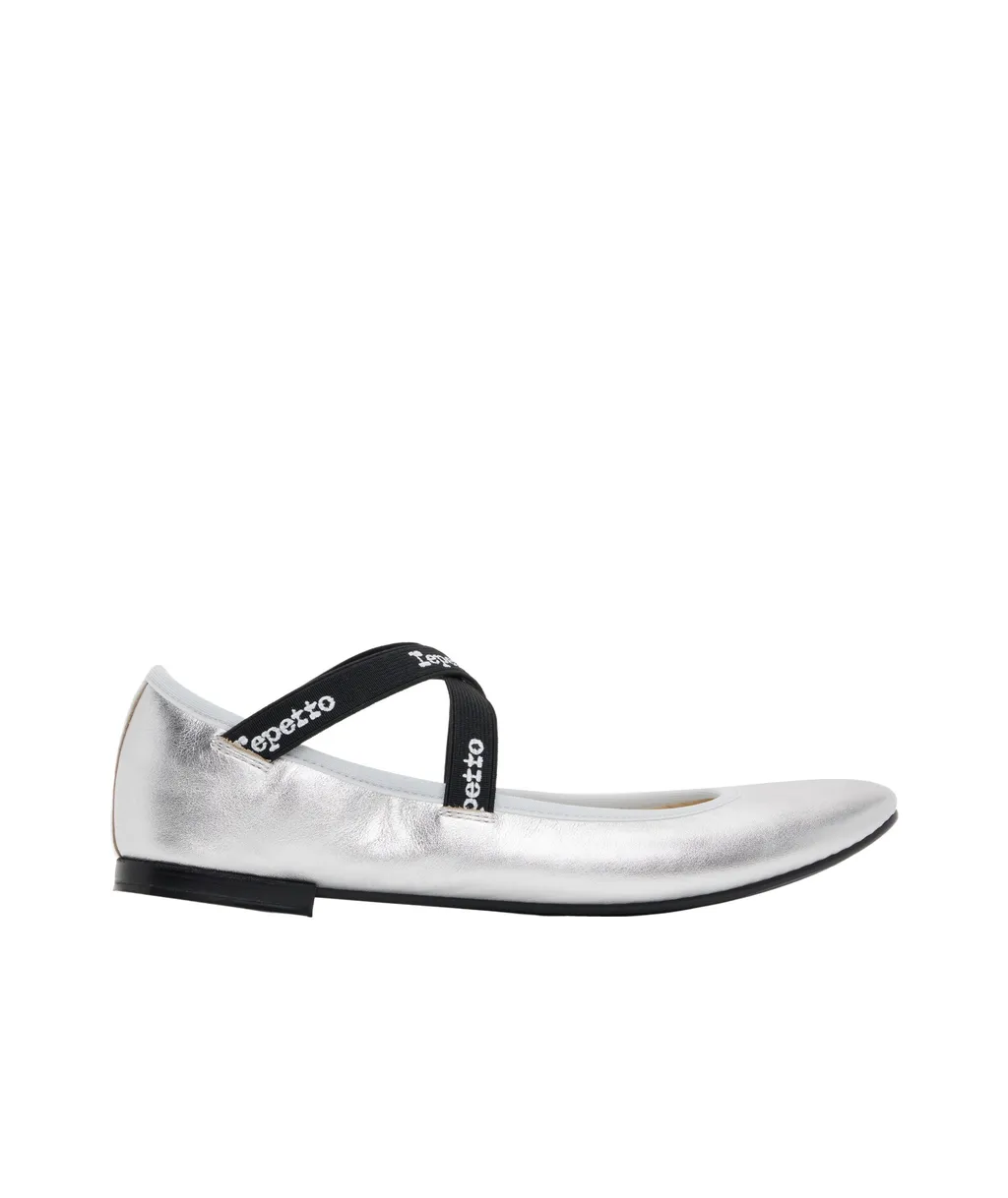 Elastic Detail Ballet Shoes