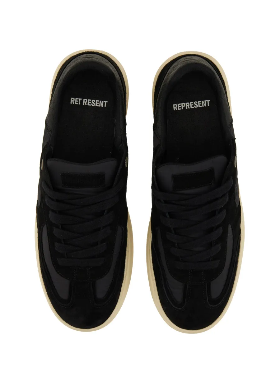 Virtus Lace-Up Sneakers