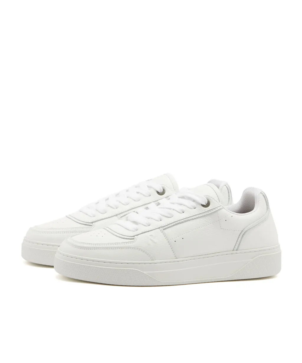 Round-Head Sneakers
