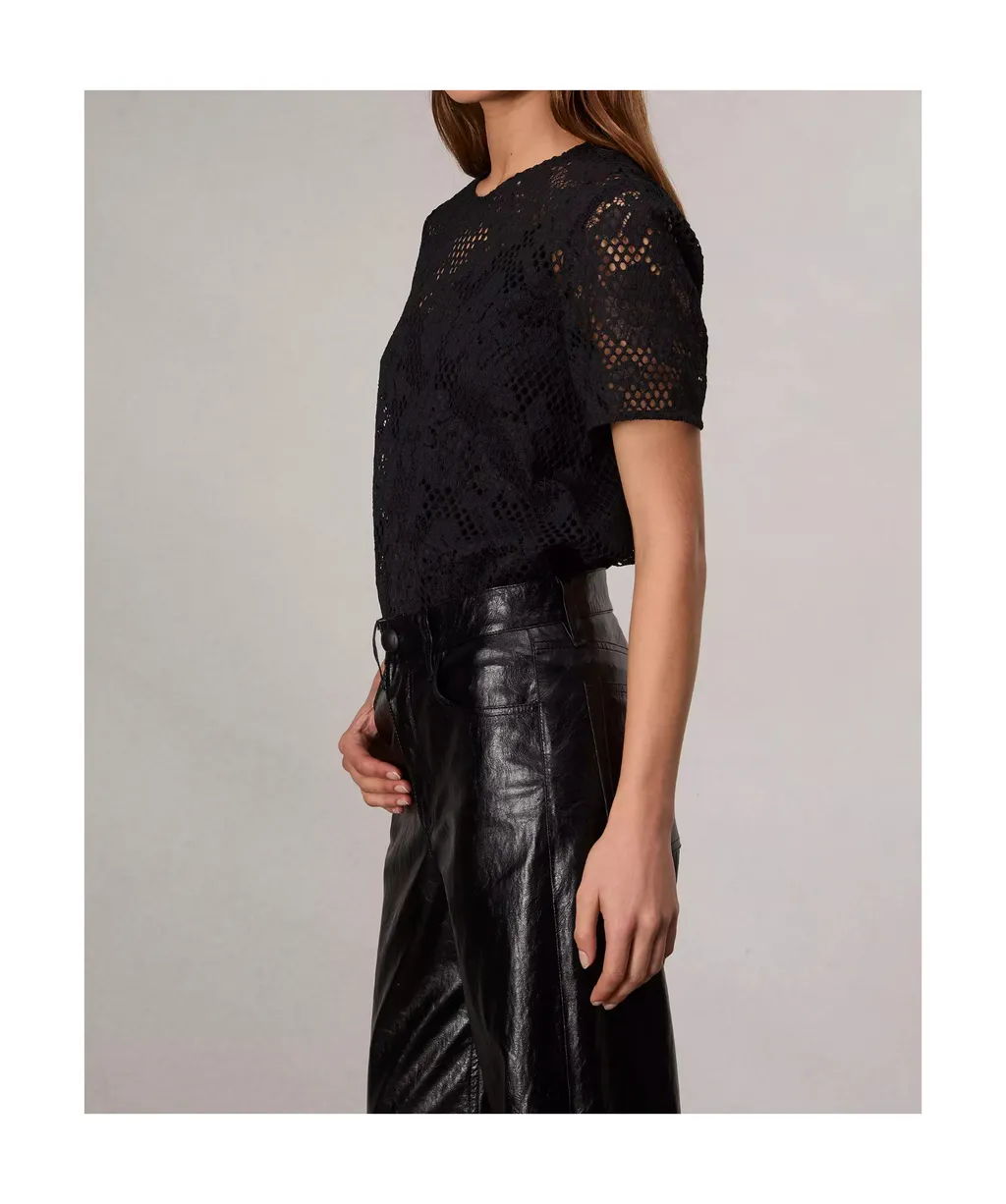 Short-Sleeved T-Shirt