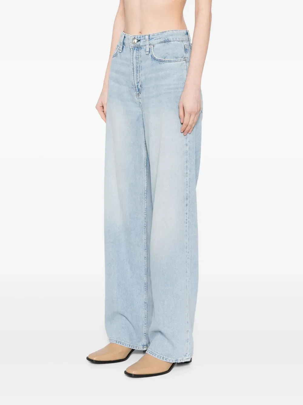 Featherweight Logan Jeans