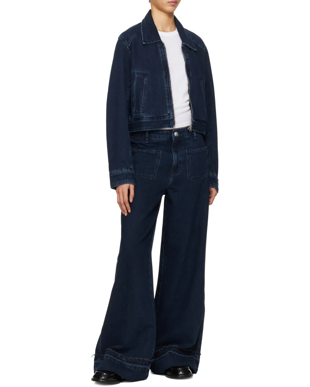 Wide-Leg Jeans