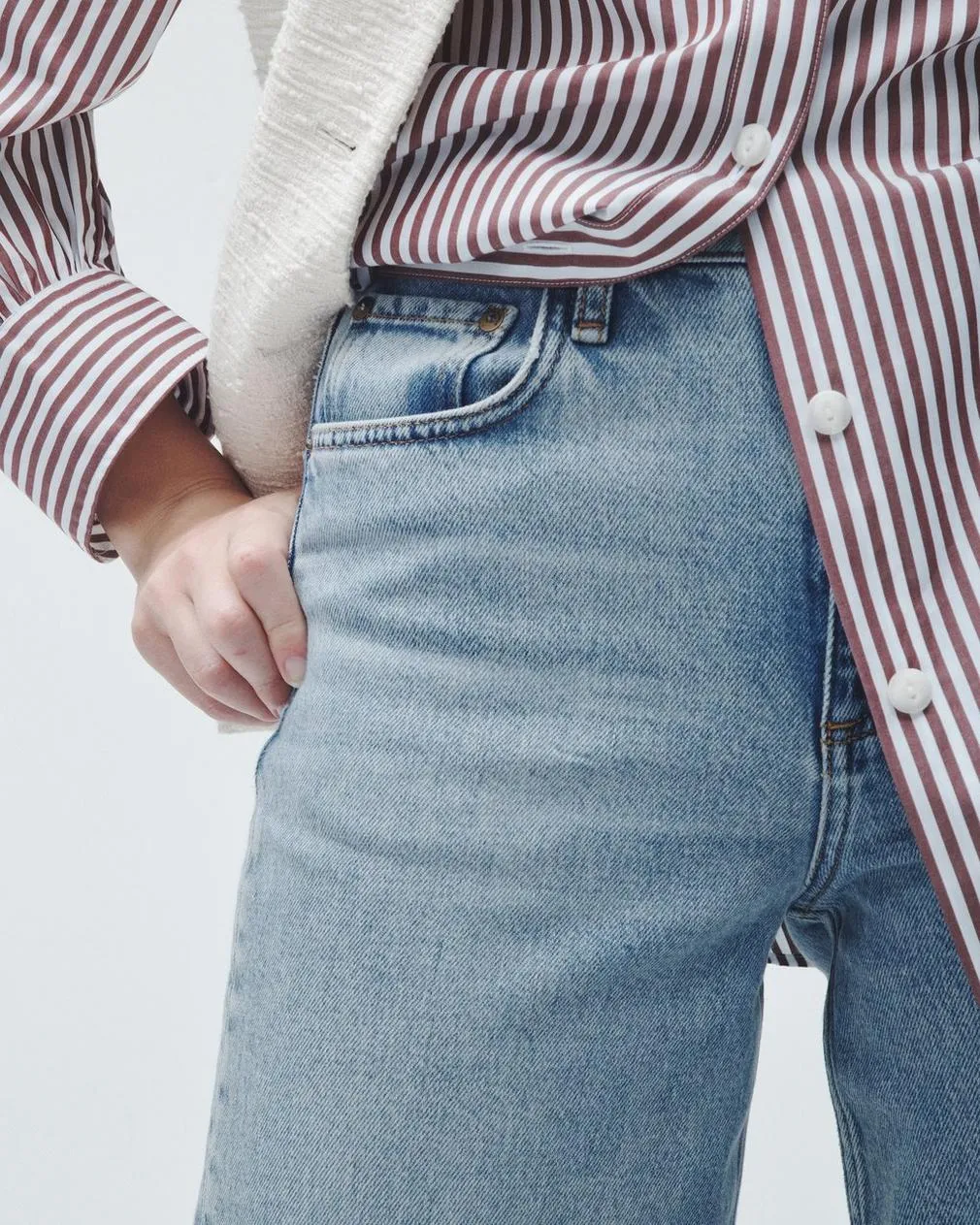 Cropped Wide-Leg Jeans