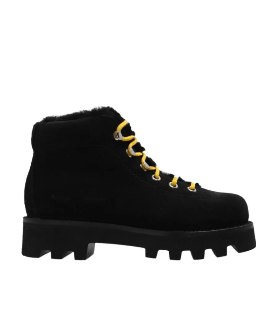 Logo Boots