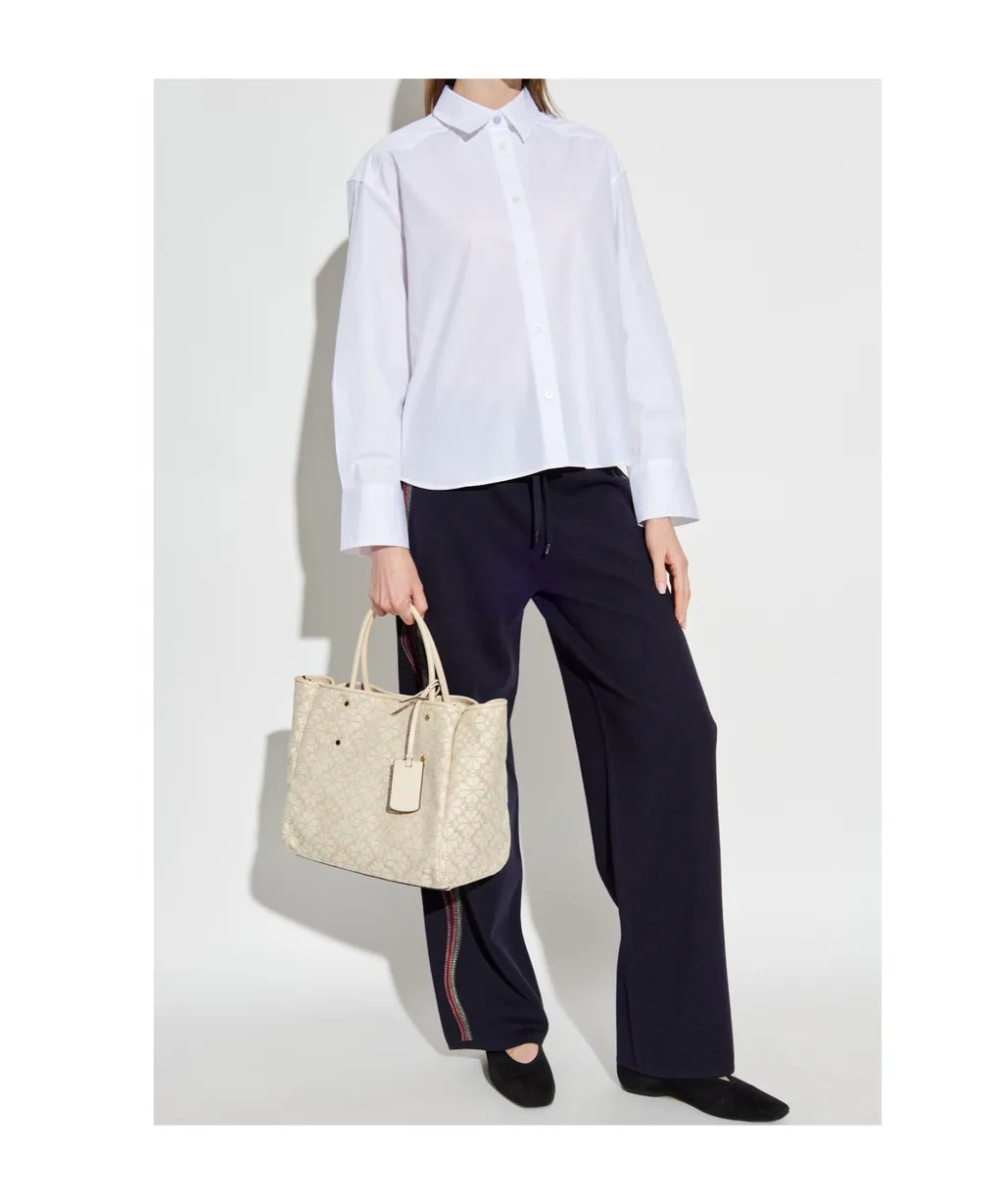 Classic Buttoned Shirt