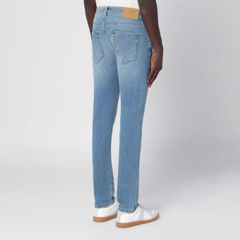 Belt-Loop Jeans