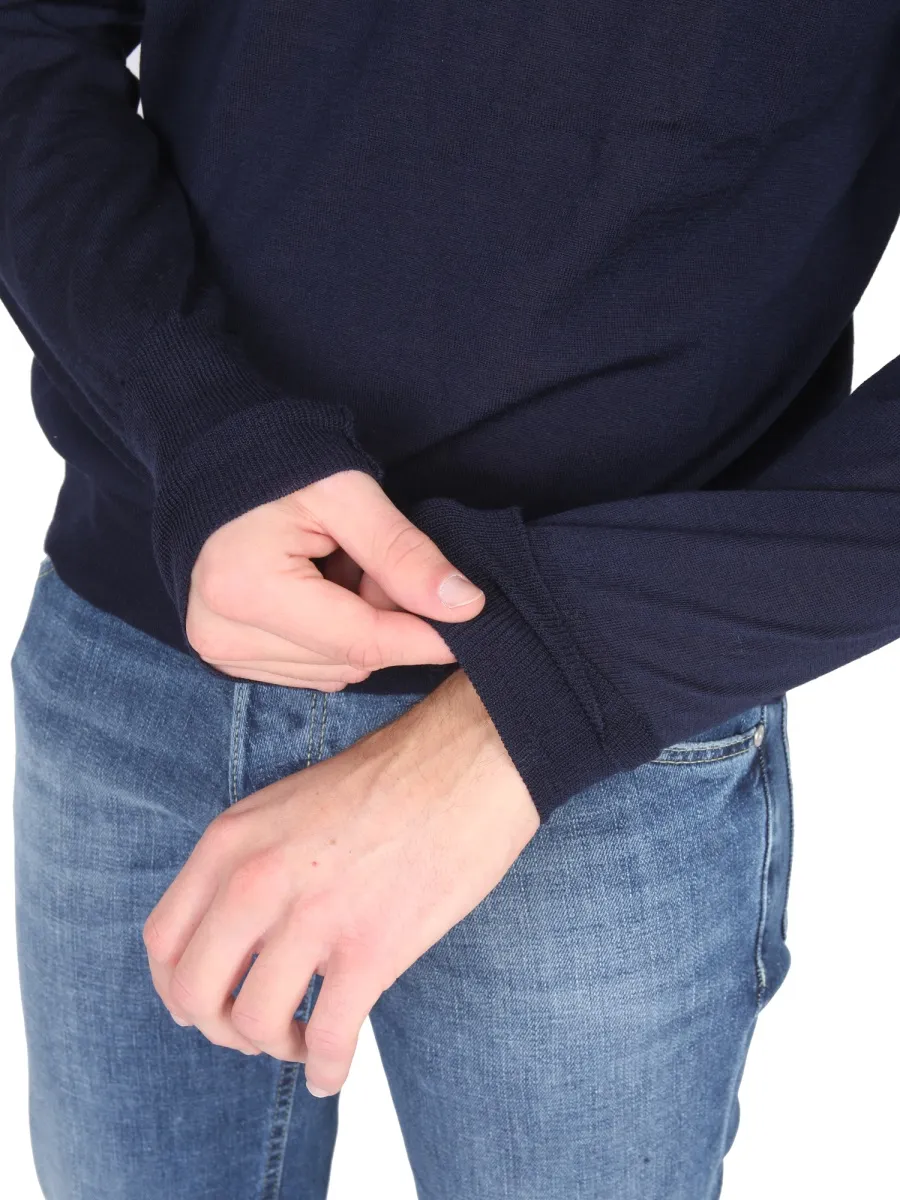 Roundneck Knit Sweater