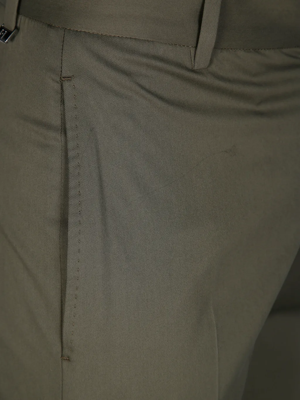 Concealed-Fastening Trousers