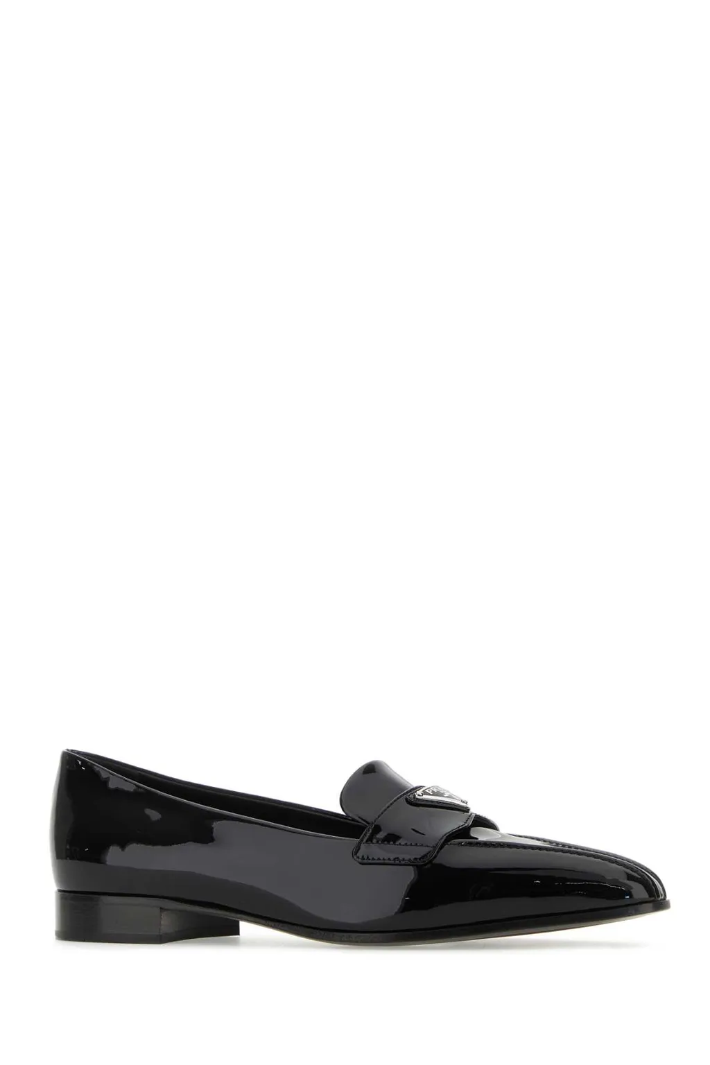 Logo-Plaque Pointed Toe Loafers