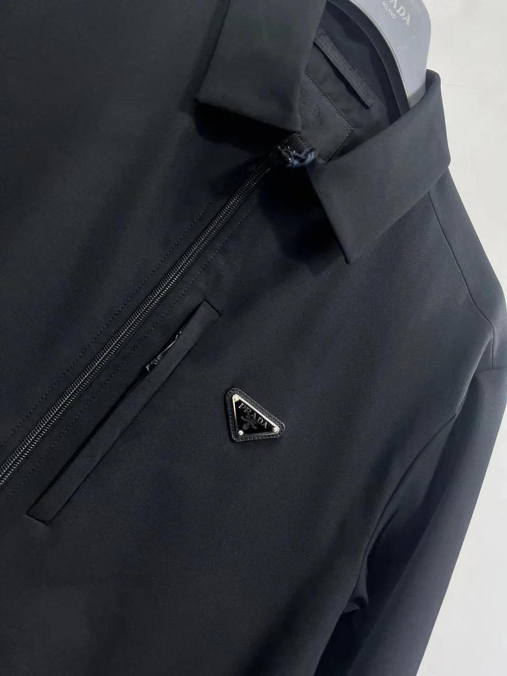 Long-Sleeved Logo Casual Jacket
