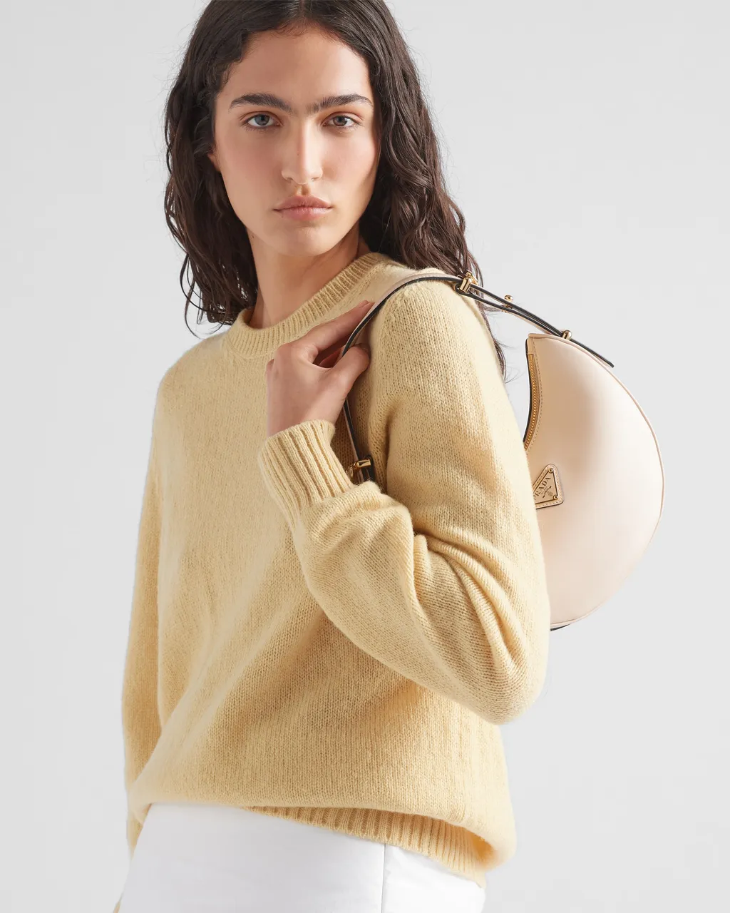 Arqué Leather Shoulder Bag