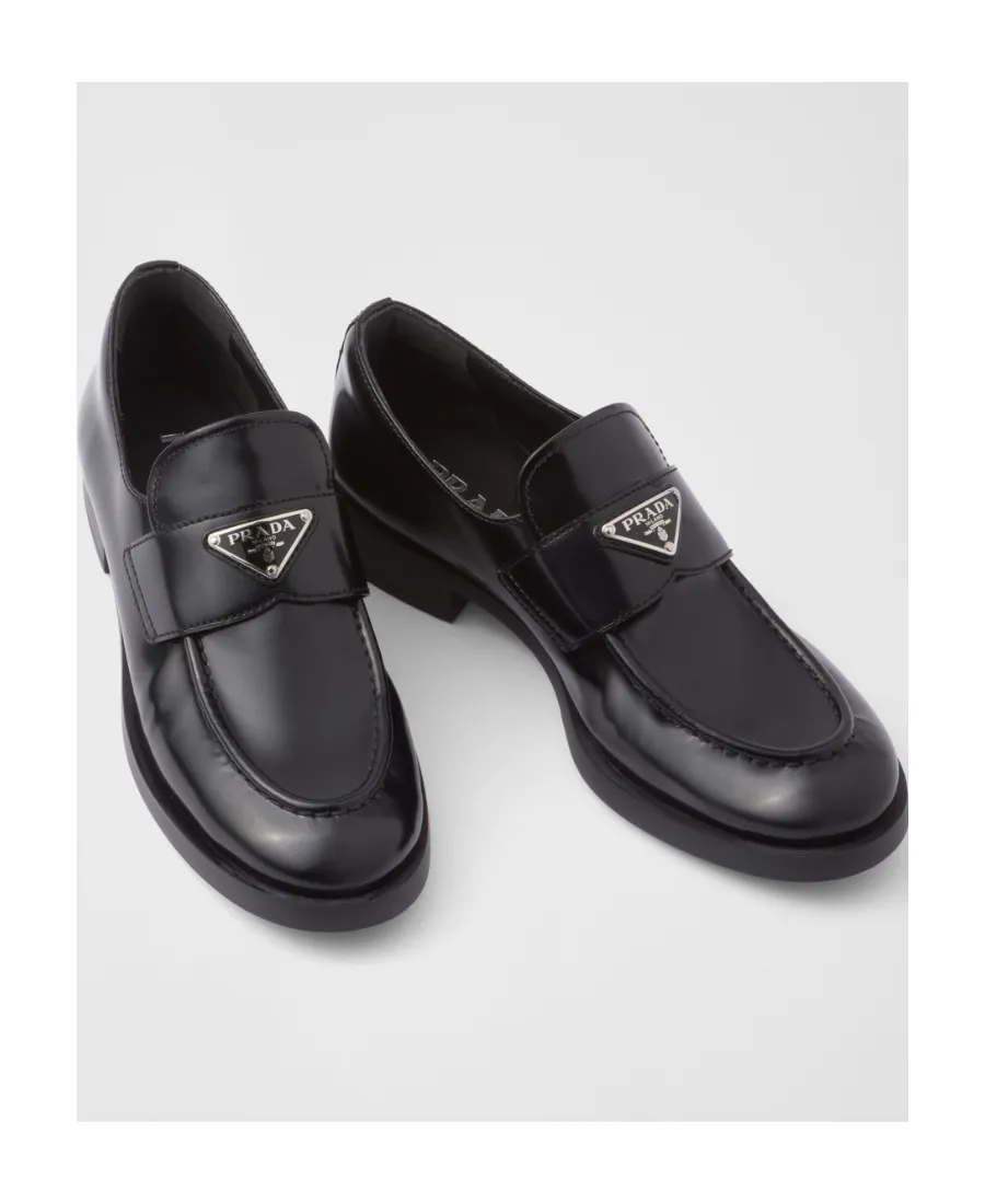 Logo Plaque Almond-Toe Loafers