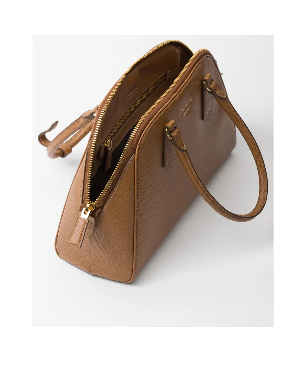 Saffiano Zipped Medium Tote Bag