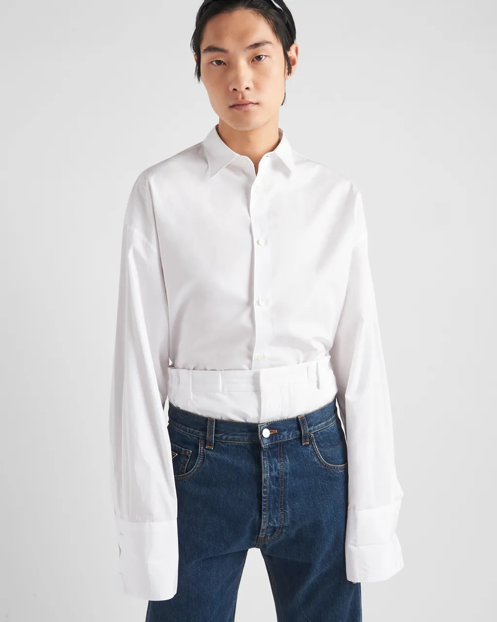Buttoned Long-Sleeved Shirt