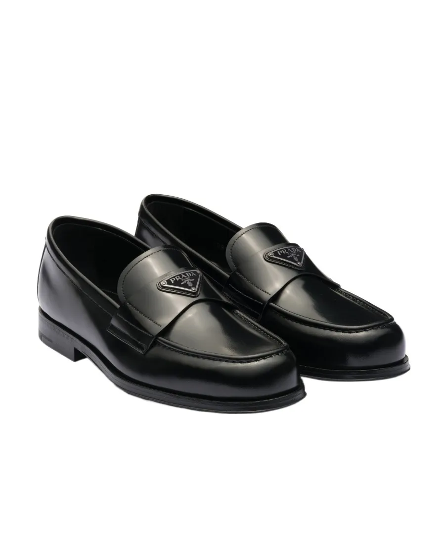 Logo Plaque Almond-Toe Loafers