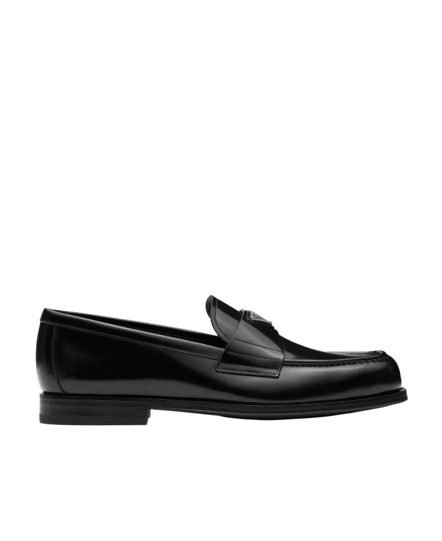 Logo Plaque Almond-Toe Loafers
