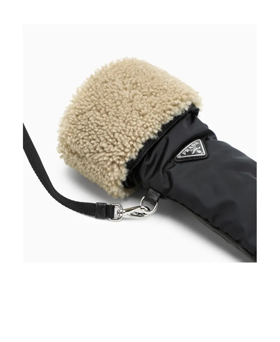 Logo Mittens