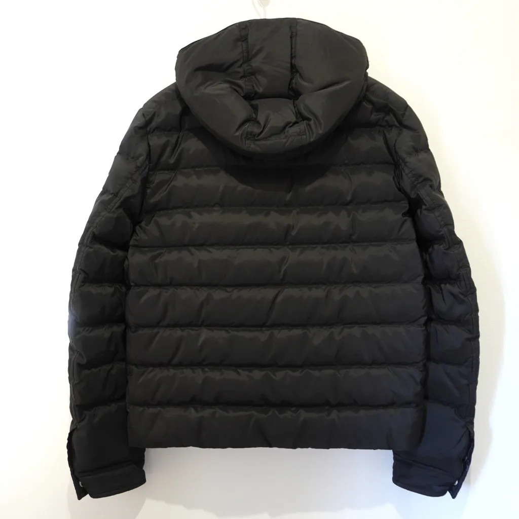Long-Sleeved Down Jacket