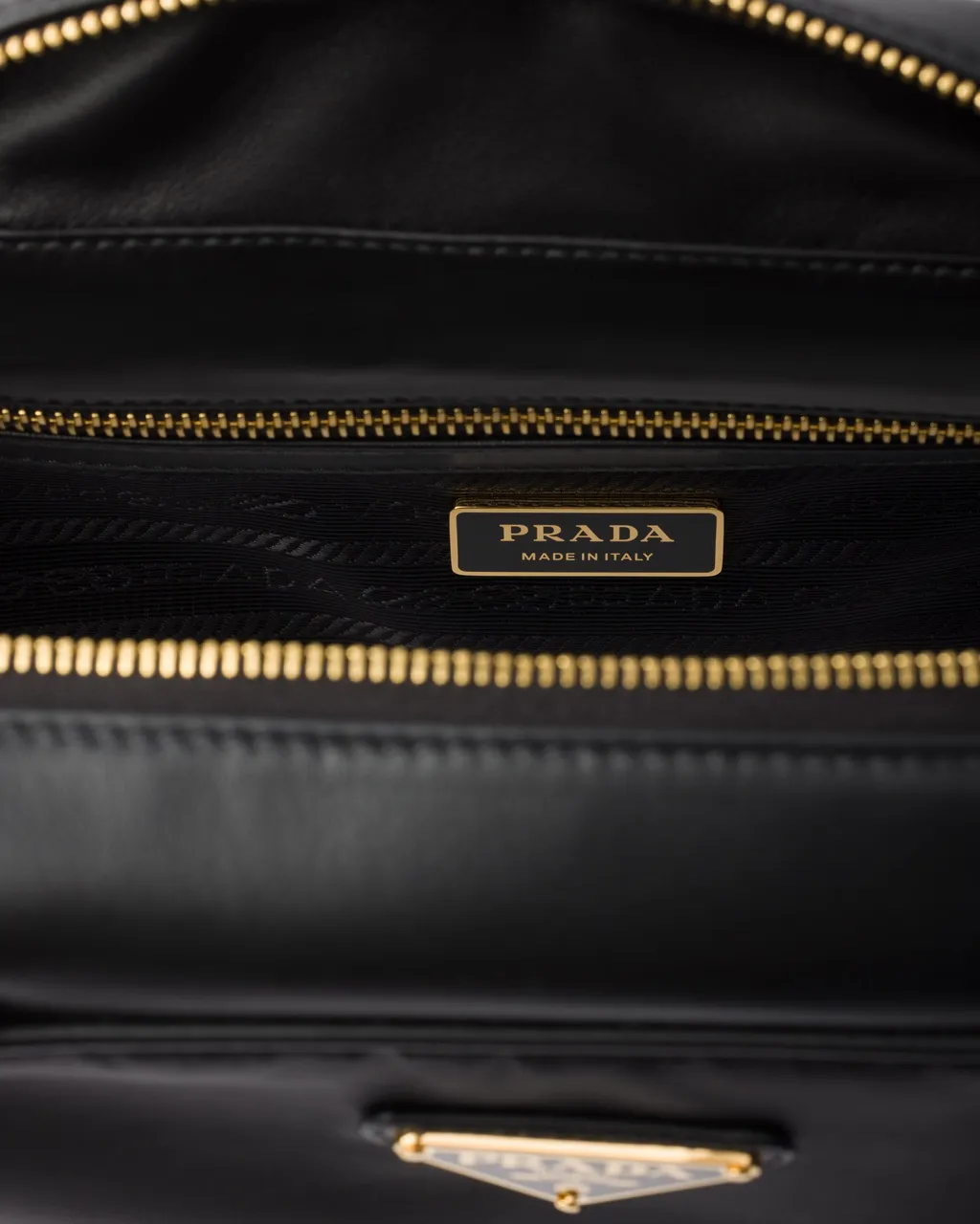 Re-Nylon Zipped Medium Tote Bag