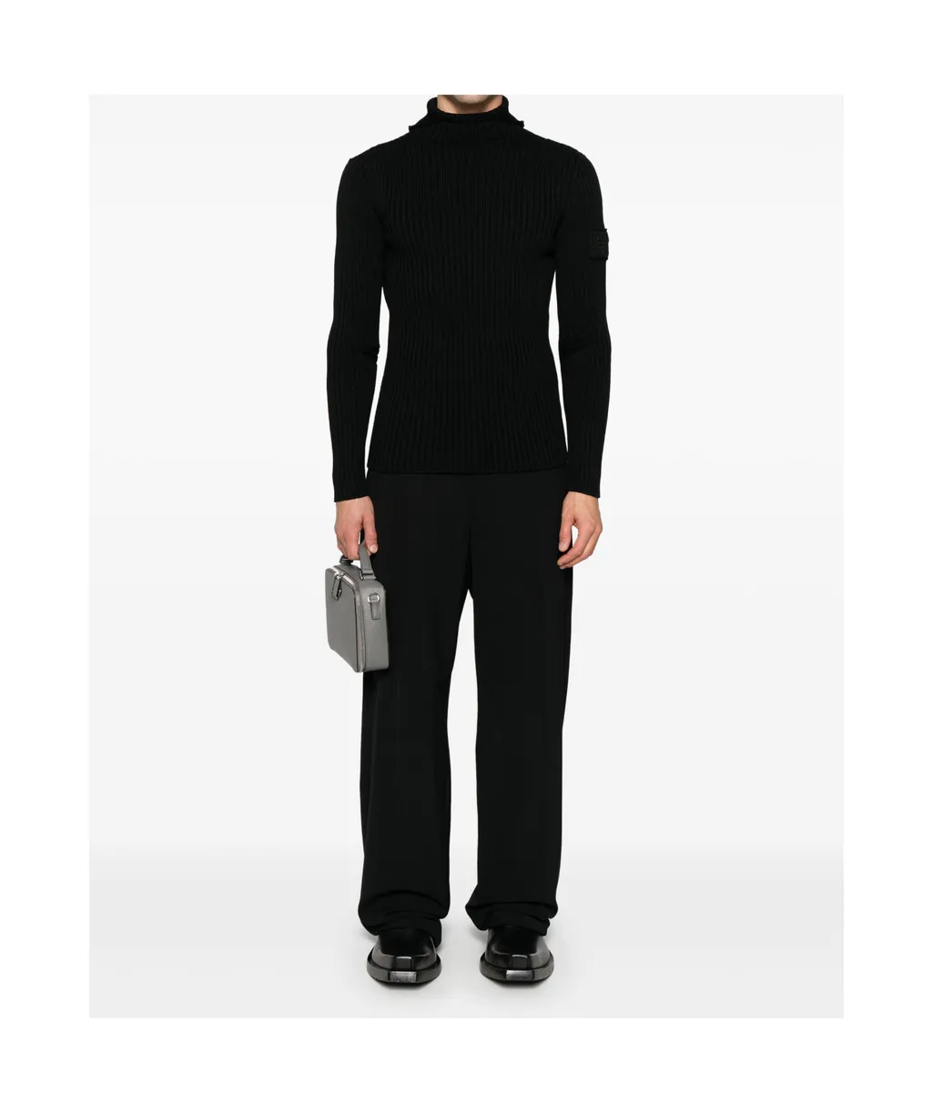Long-Sleeved Sweater