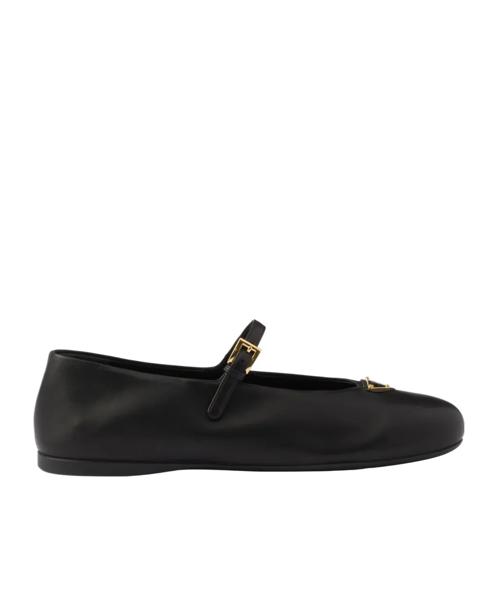 Logo Detailed Round-Toe Ballerina Shoes