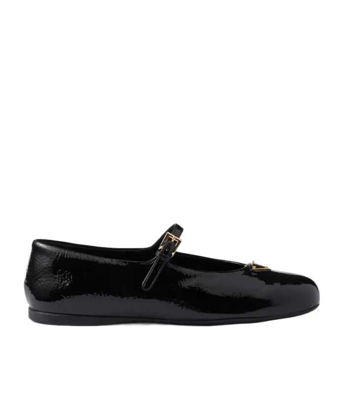 Triangle Logo Ballerinas