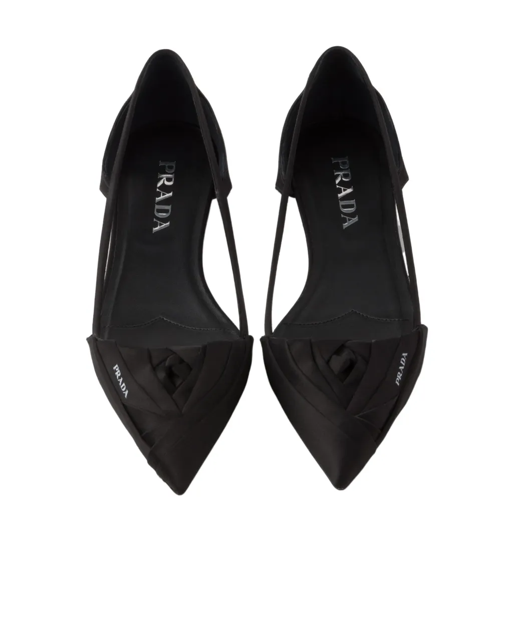 Logo Printed Cut-Out Detailed Ballerinas