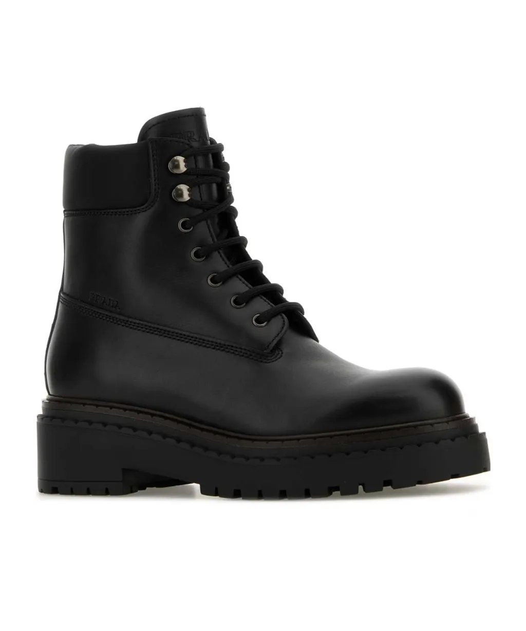 Logo Embossed Almond Toe Boots