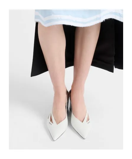 Cut-Out Detailed Pointed Toe Pumps