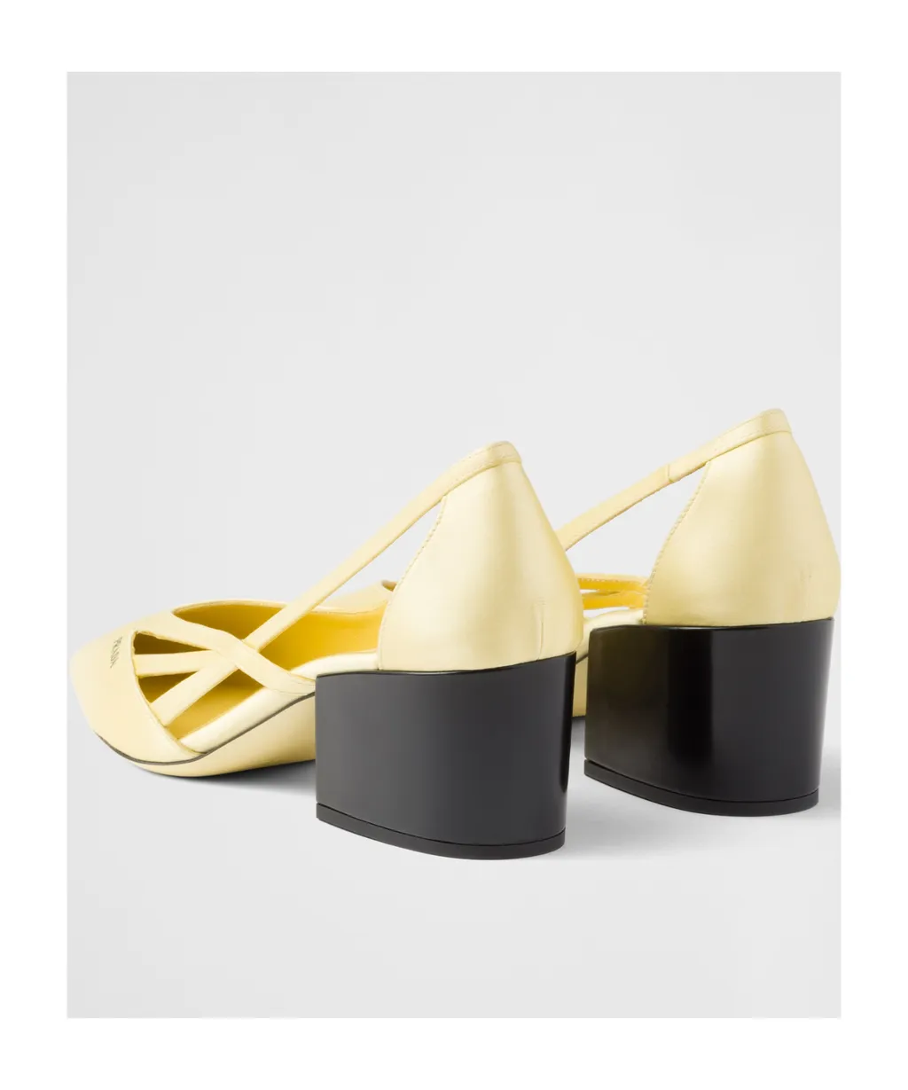 Cut-Out Detailed Pointed Toe Pumps