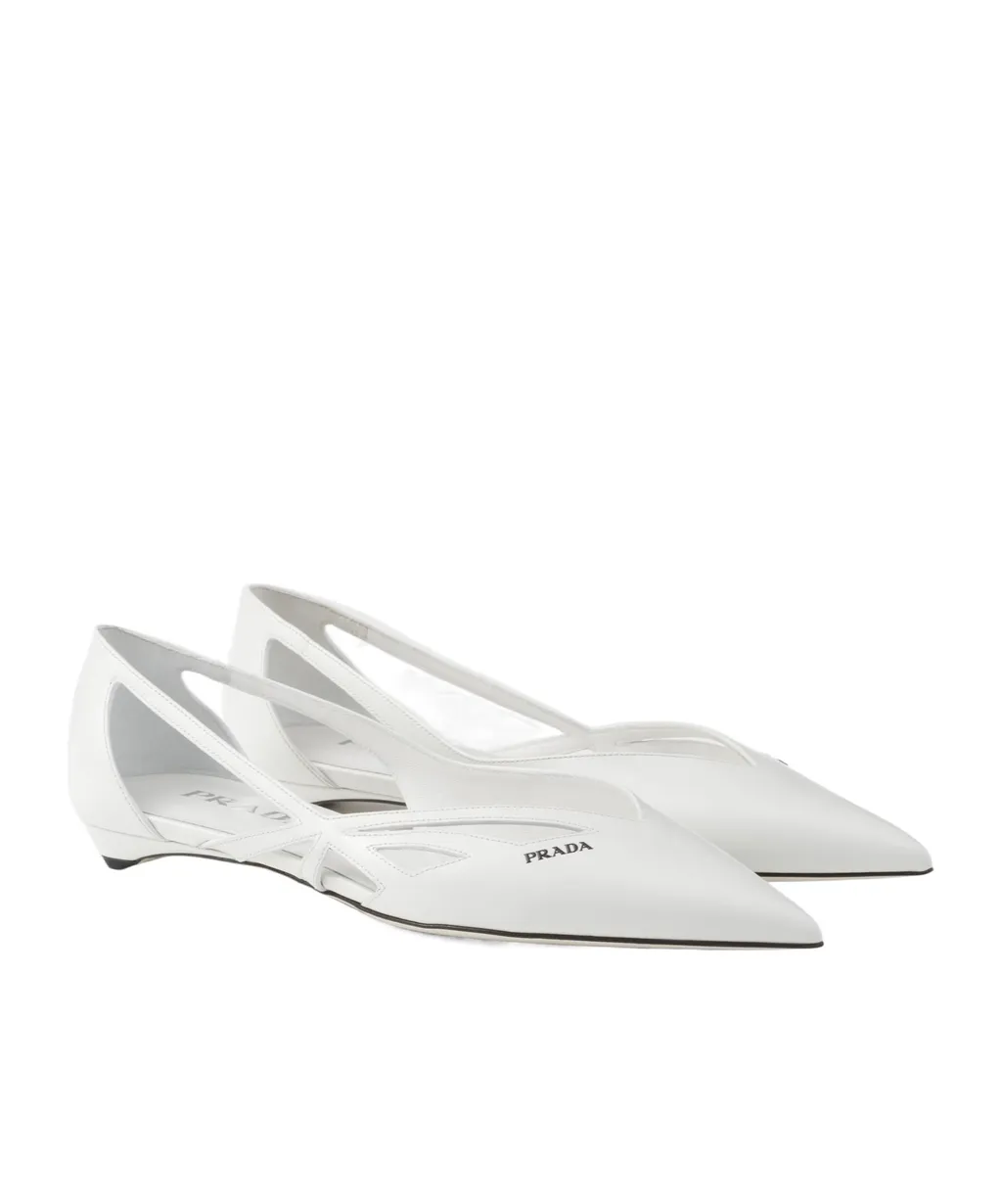 Pointed-Toe Cut-Out Detailed Ballerinas