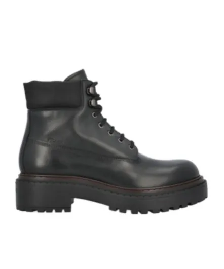 Logo Boots