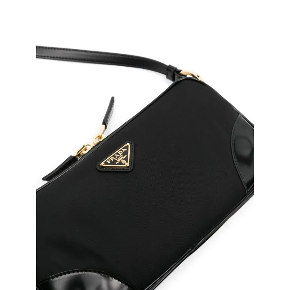 Re-Edition 2002 Re-Nylon Shoulder Bag