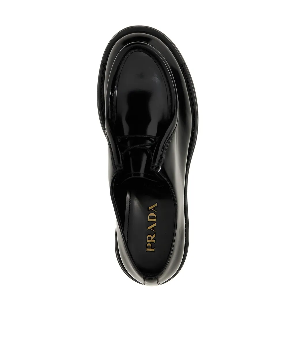 Round-Toe Lace-Up Shoes