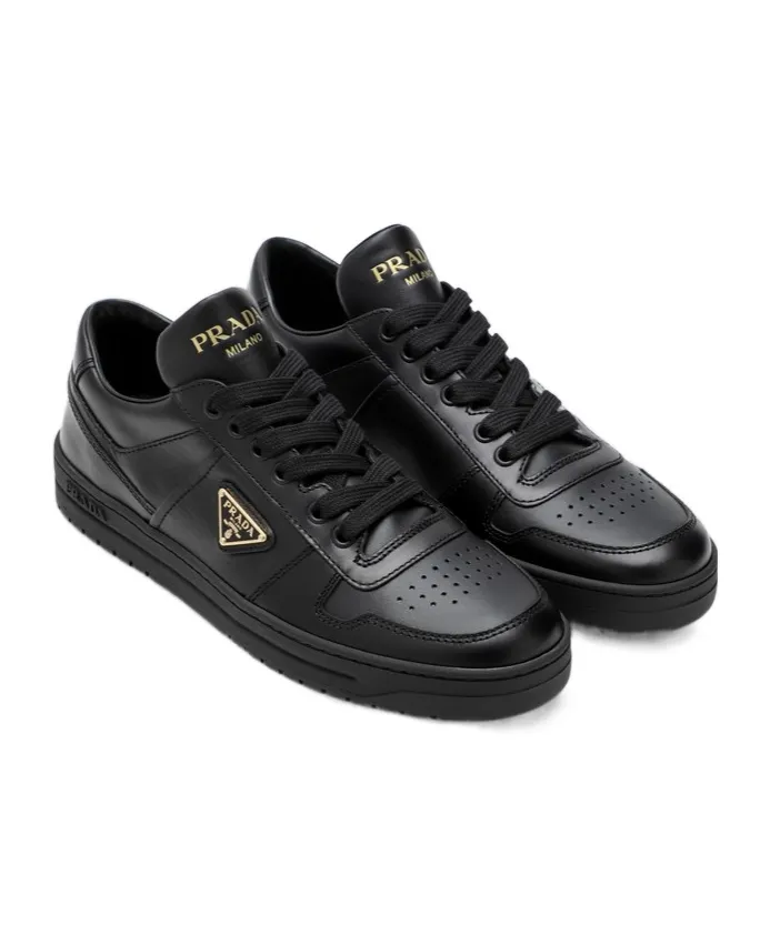 Downtown Round-Head Sneakers