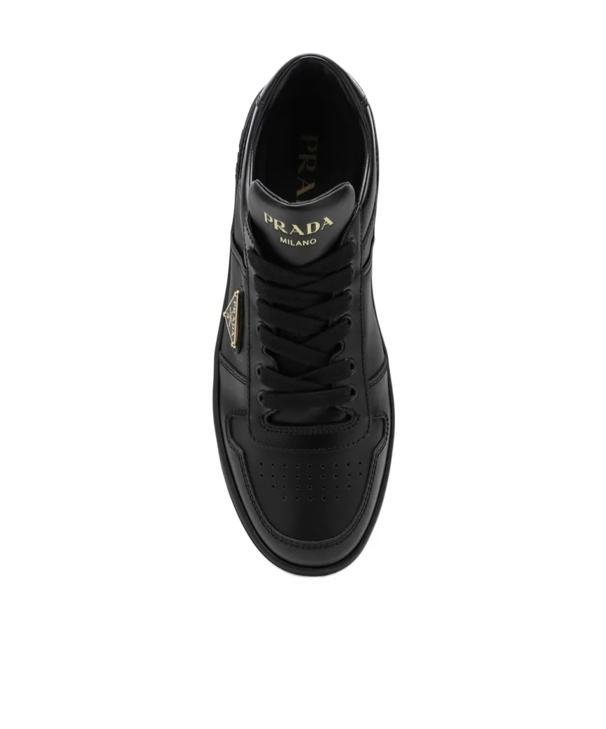 Downtown Round-Head Sneakers