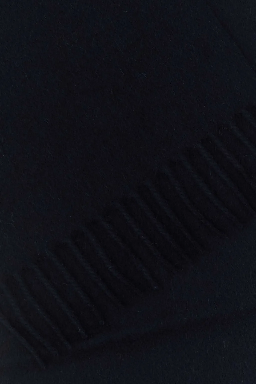 Fringe-Detailed Knitted Scarf