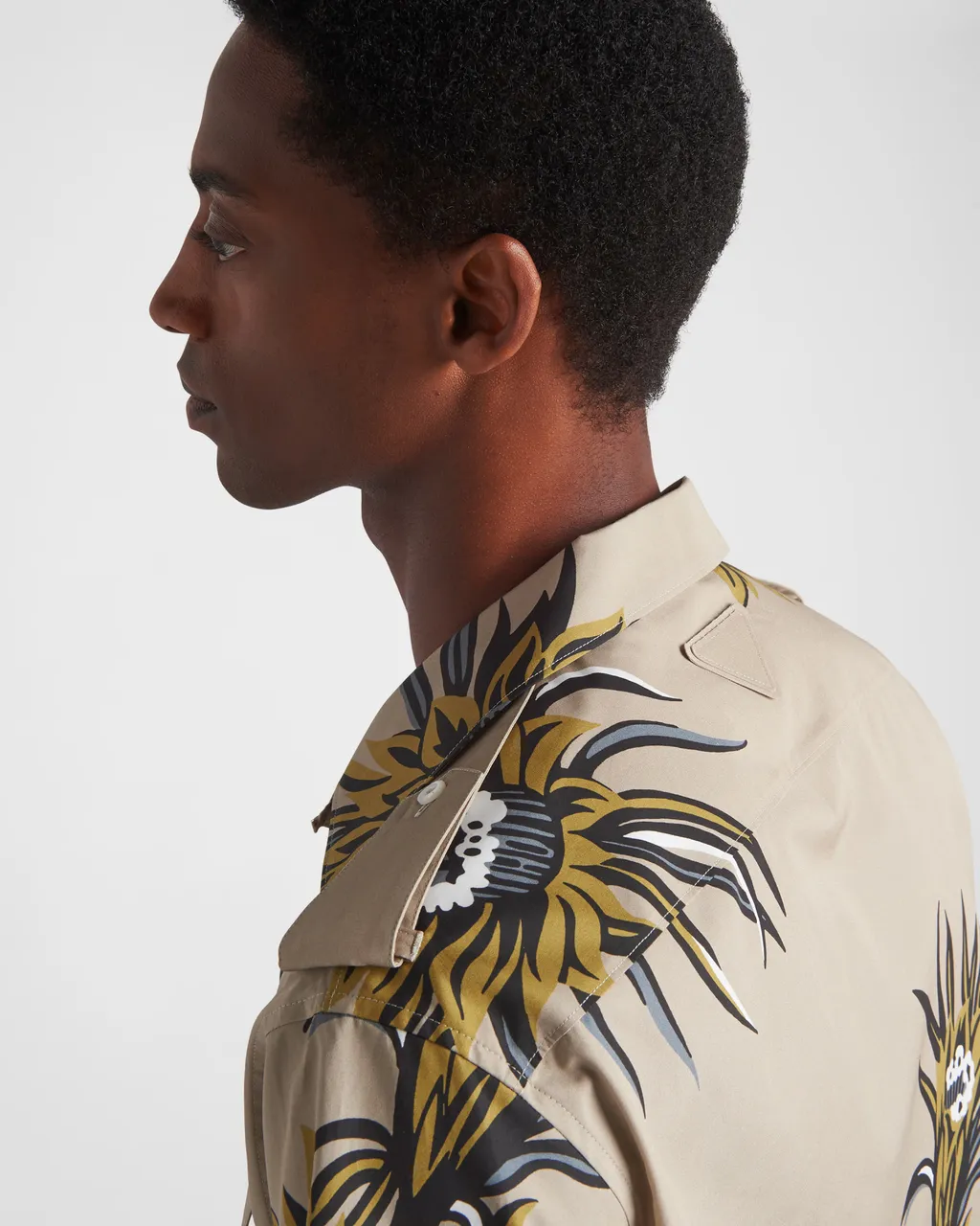 Pattern-Printed Short-Sleeved Shirt