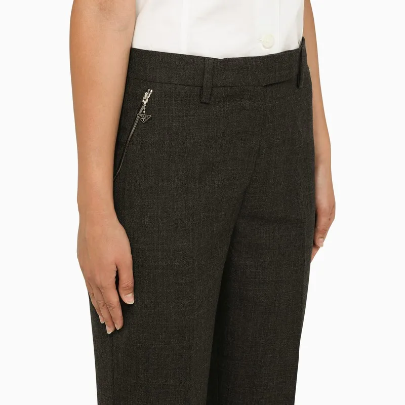 Mid-Rise Zip-Pocket Cropped Trousers