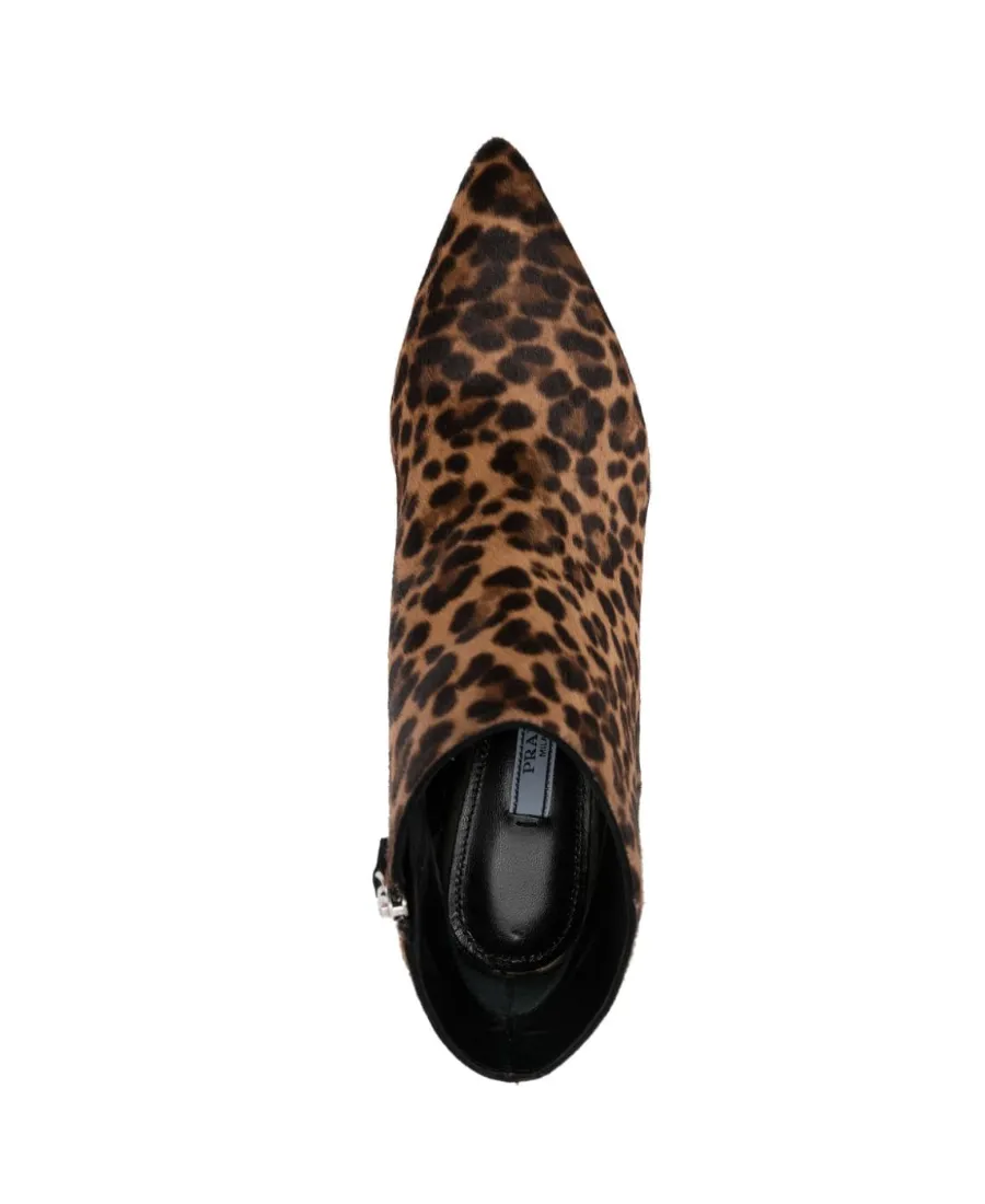 Pointed Short Boots
