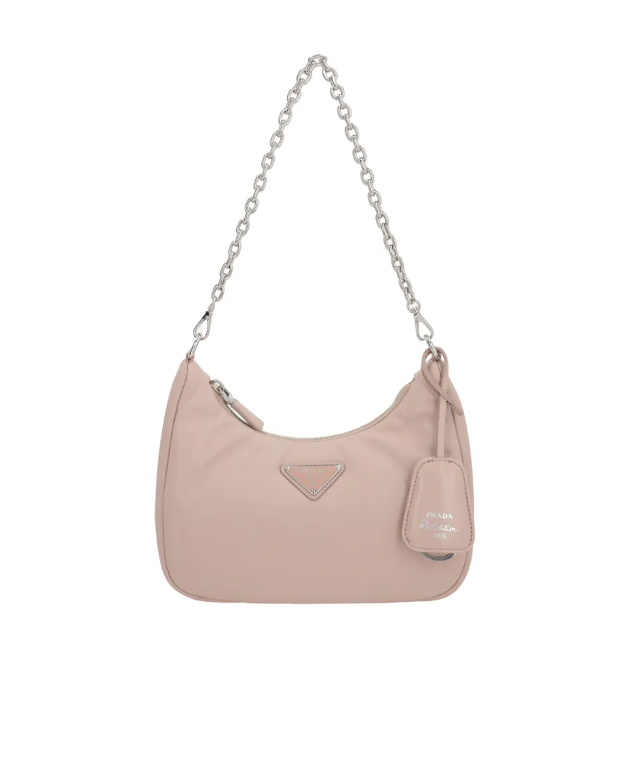 Logo Plaque Chain-Linked Shoulder Bag