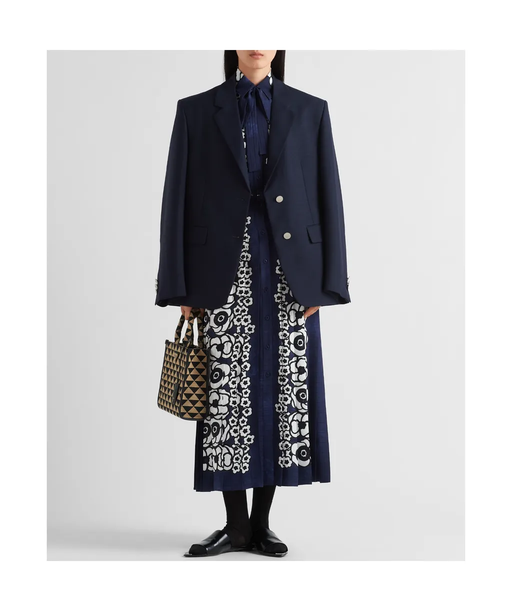 Single Breasted Long-Sleeved Blazer