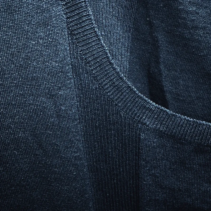 Long-Sleeved Knitted Top